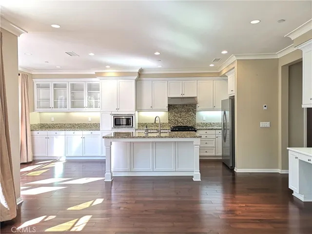 106 Pendant, Irvine, California 92620