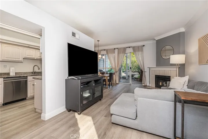 764 Wingate, Costa Mesa, California 92626