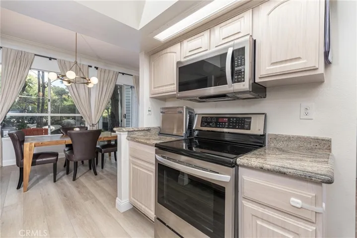 764 Wingate, Costa Mesa, California 92626