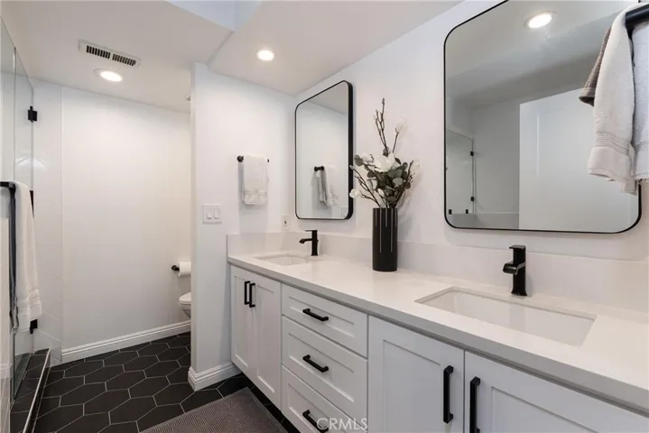764 Wingate, Costa Mesa, California 92626