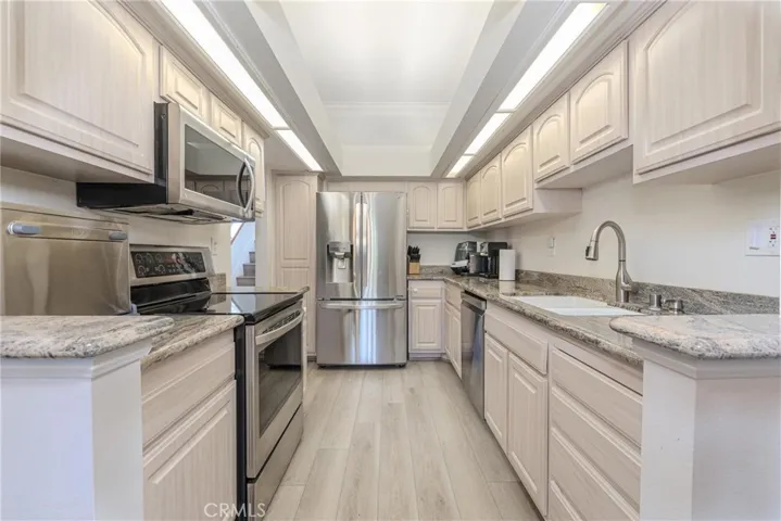 764 Wingate, Costa Mesa, California 92626
