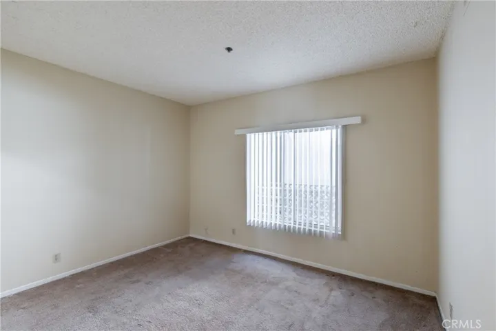 2915 Montrose Avenue 430, Glendale, California 91214