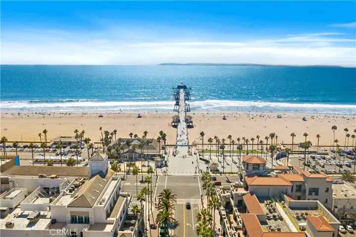 221 10th Street, Huntington Beach, California 92648