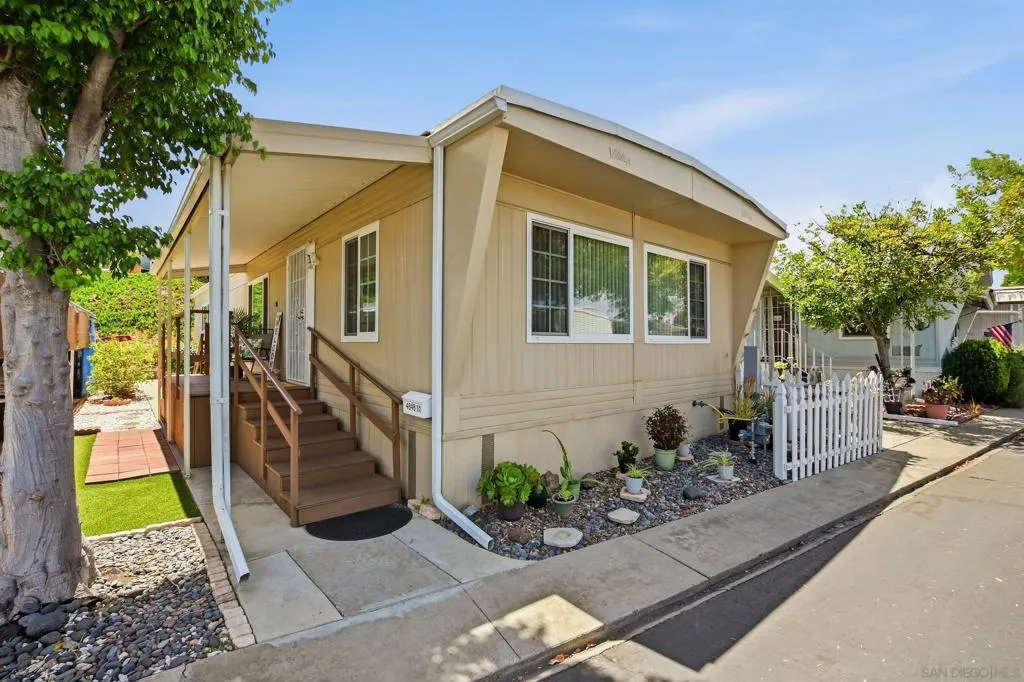 4848 1/2 Old Cliffs Rd