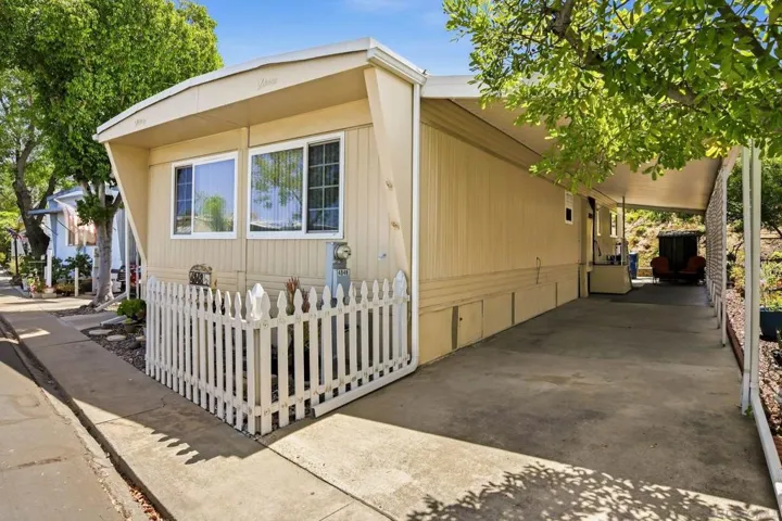 4848 1/2 Old Cliffs Road, San Diego, California 92120 — photo 4