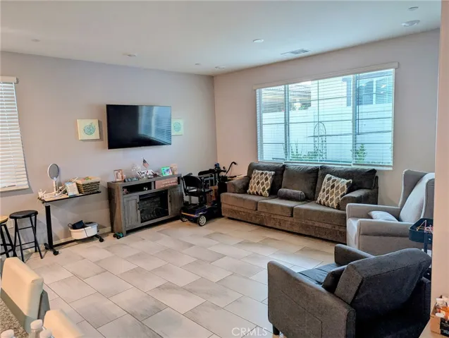 4531 S Luna Privado, Ontario, California 91761