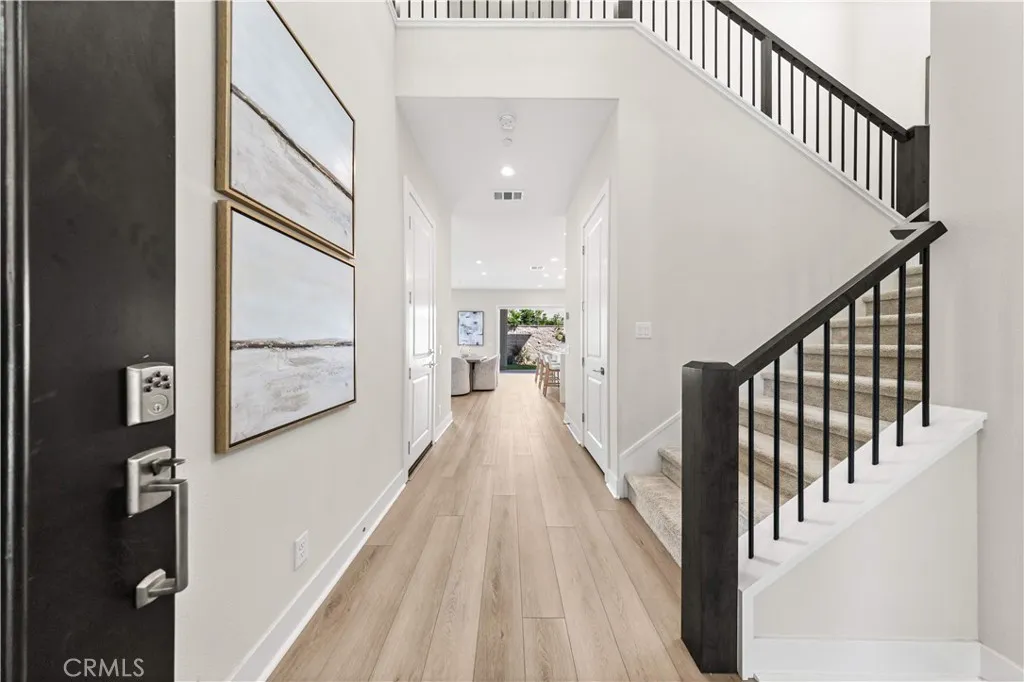 100 Walworth, Lake Forest, California 92630 — photo 4