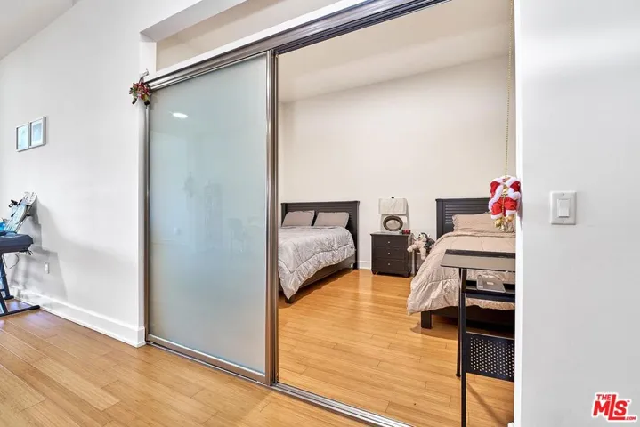 3223 W 6th Street 405, Los Angeles, California 90020