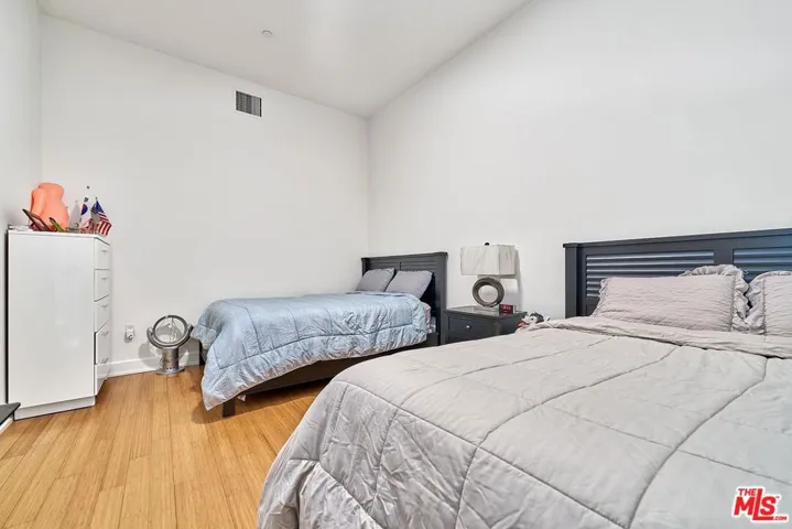 3223 W 6th Street 405, Los Angeles, California 90020