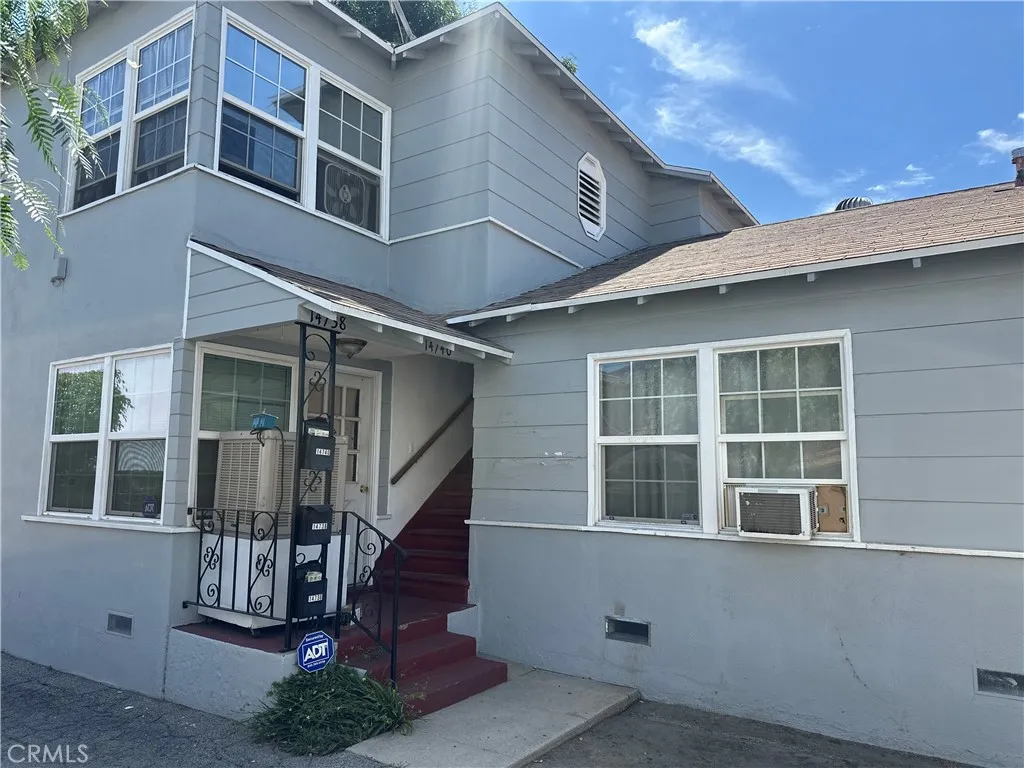 14736 Gilmore, Van Nuys, California 91411 — photo 5