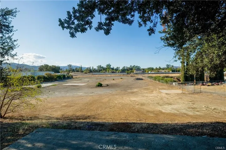 41851 Kalmia, Murrieta, California 92562