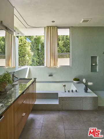 2502 7th Street, Santa Monica, California 90405