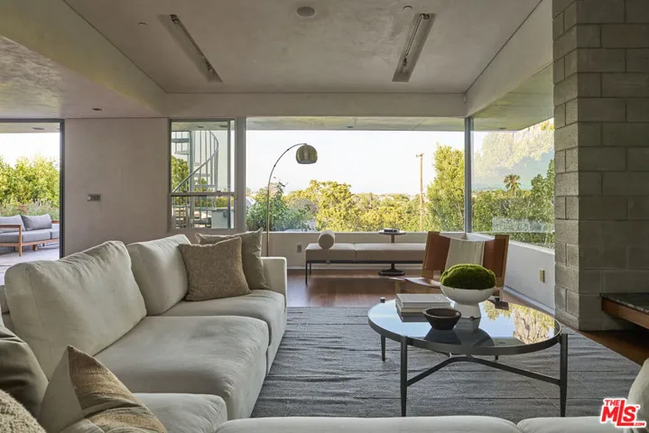 2502 7th Street, Santa Monica, California 90405