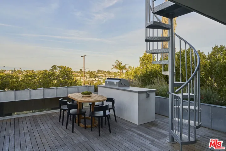 2502 7th Street, Santa Monica, California 90405