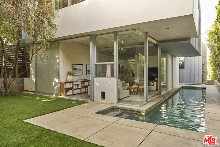 2502 7th Street, Santa Monica, California 90405