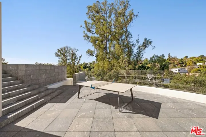 357 Crown Drive, Los Angeles, California 90049