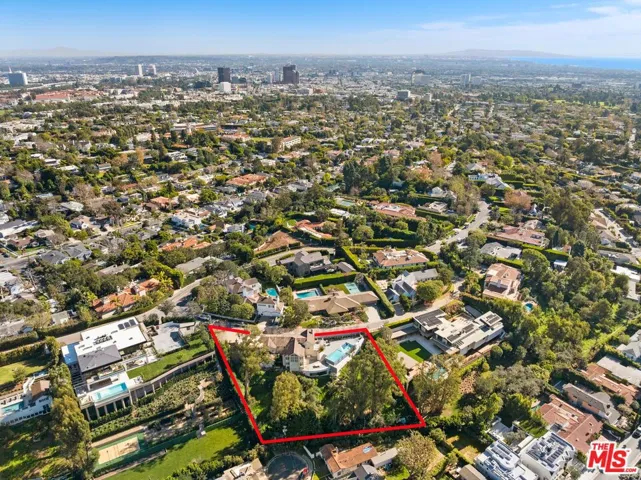357 Crown Drive, Los Angeles, California 90049