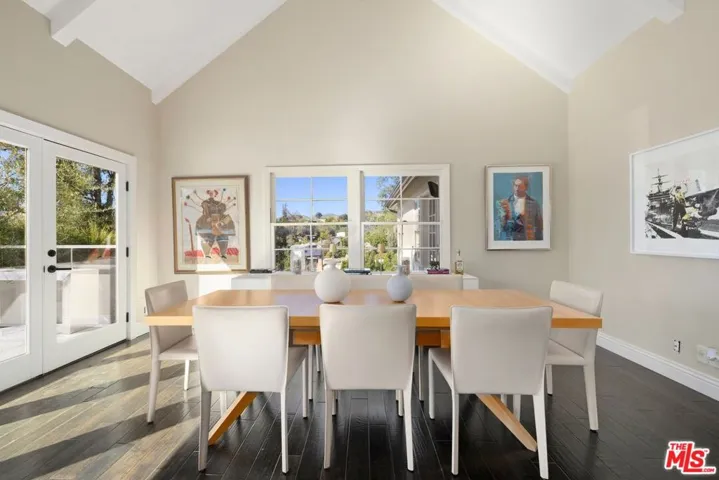 357 Crown Drive, Los Angeles, California 90049