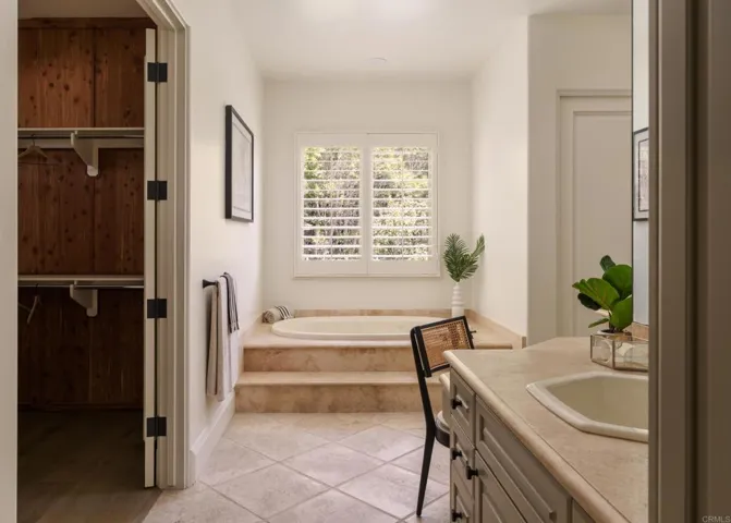 7825 Muirfield Way, Rancho Santa Fe, California 92067