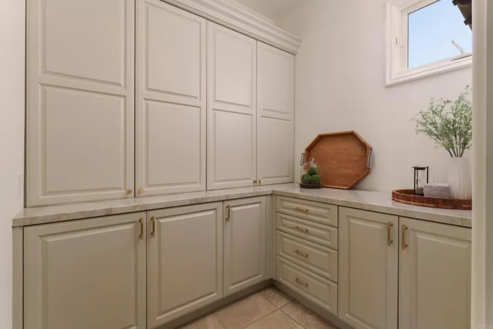 7825 Muirfield Way, Rancho Santa Fe, California 92067