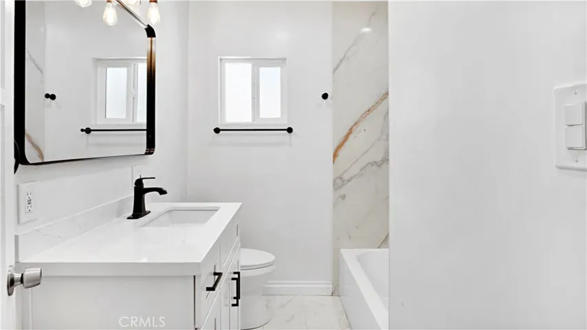 7032 Penfield Ave, Los Angeles, California 91306
