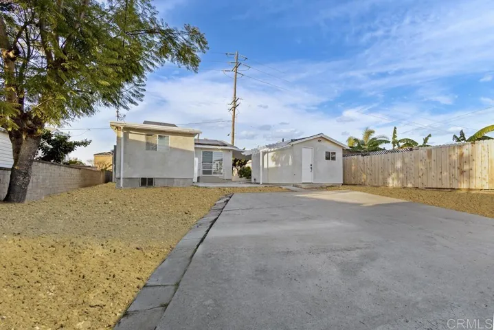 1114 E Division, National City, California 91950