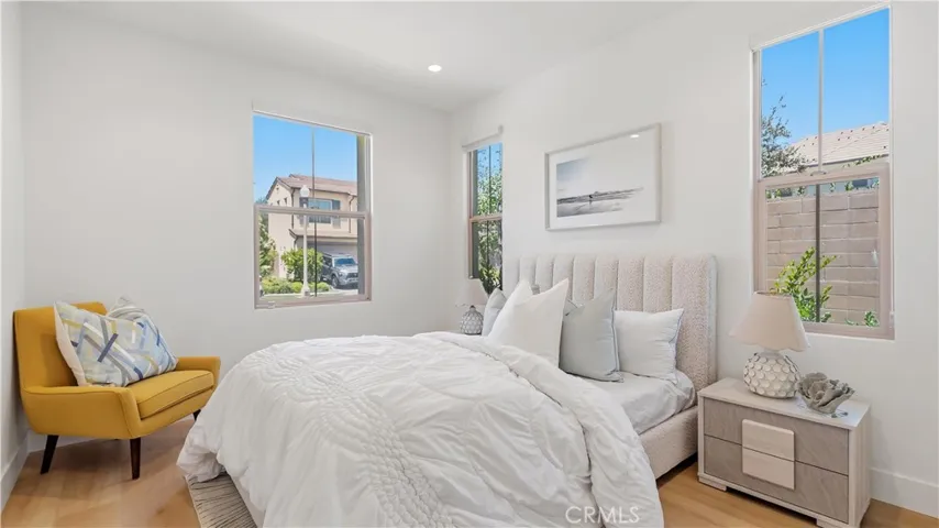 218 Evaroad, Irvine, California 92602