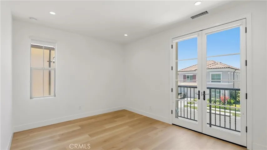 218 Evaroad, Irvine, California 92602