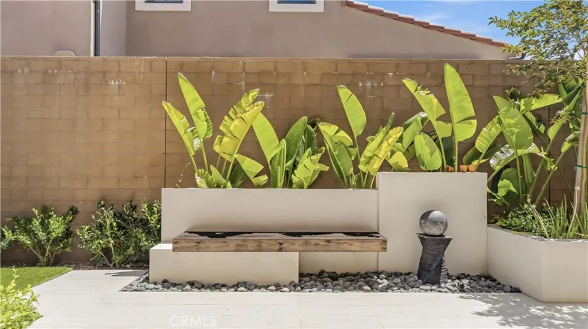218 Evaroad, Irvine, California 92602
