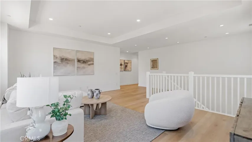 218 Evaroad, Irvine, California 92602