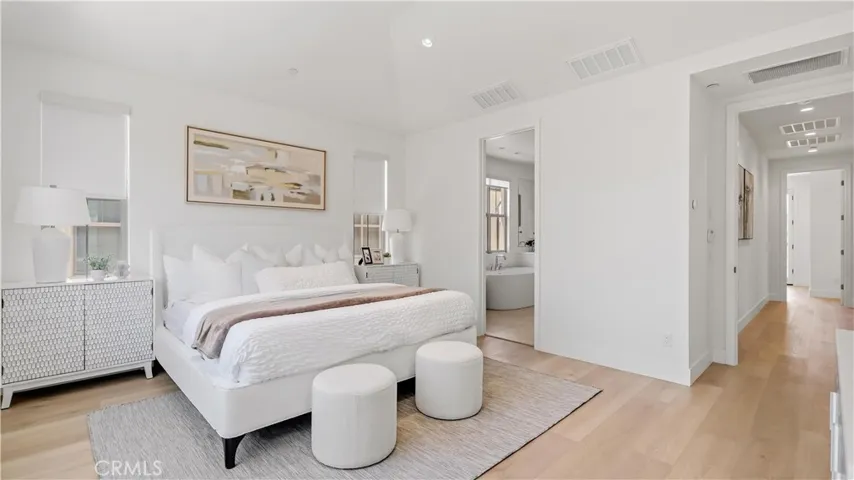 218 Evaroad, Irvine, California 92602