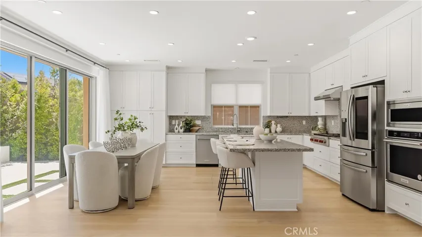 218 Evaroad, Irvine, California 92602