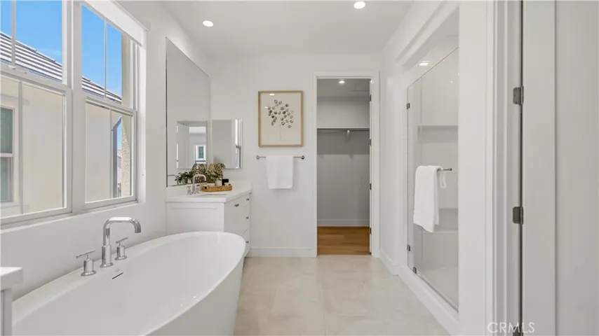 218 Evaroad, Irvine, California 92602