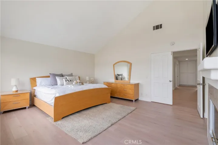 Primary suite