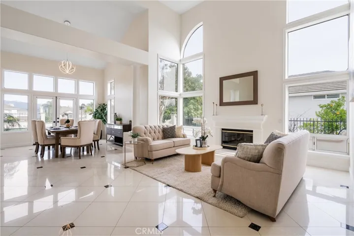 19771 E Country Hollow, Walnut, California 91789