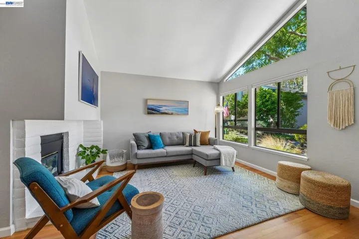 505 Lagunaria Ln, Alameda, California 94502