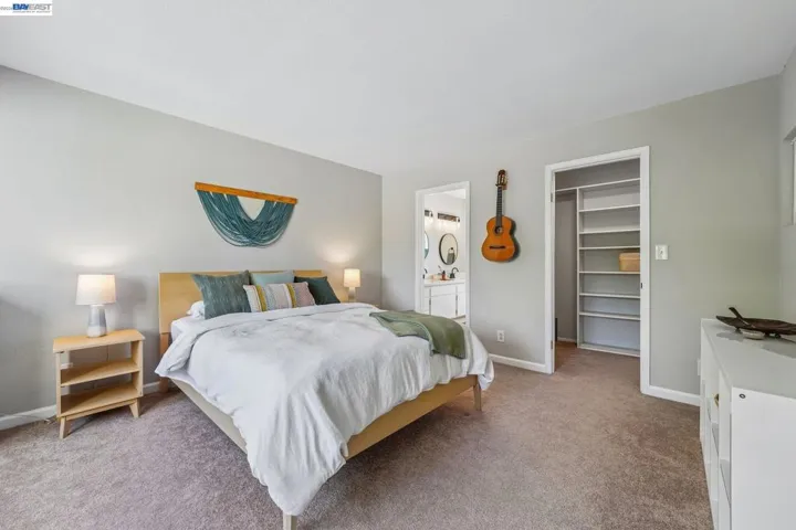 505 Lagunaria Ln, Alameda, California 94502