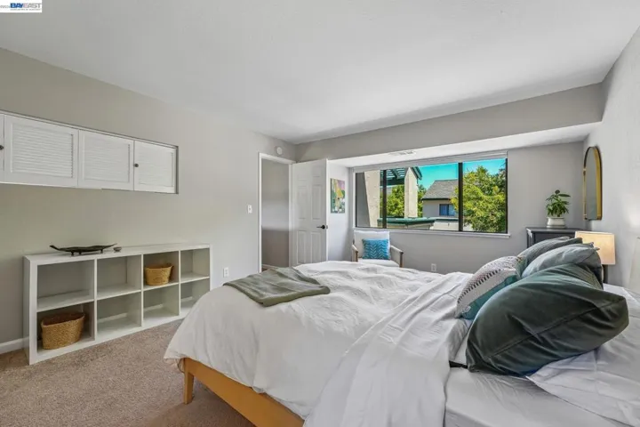 505 Lagunaria Ln, Alameda, California 94502