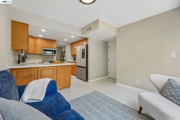 505 Lagunaria Ln, Alameda, California 94502