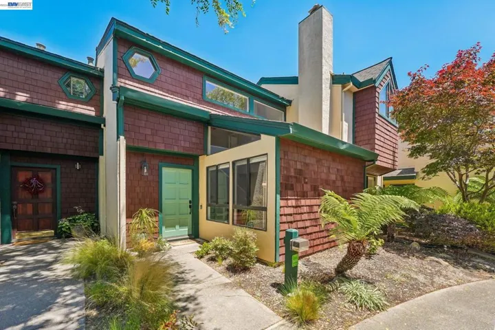505 Lagunaria Ln, Alameda, California 94502