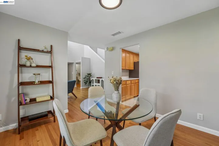 505 Lagunaria Ln, Alameda, California 94502