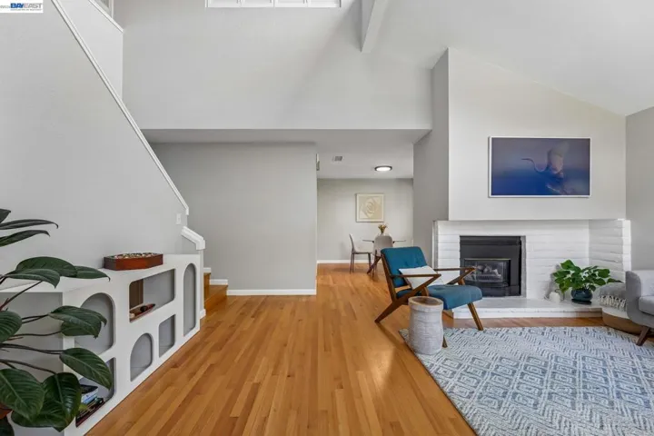 505 Lagunaria Ln, Alameda, California 94502