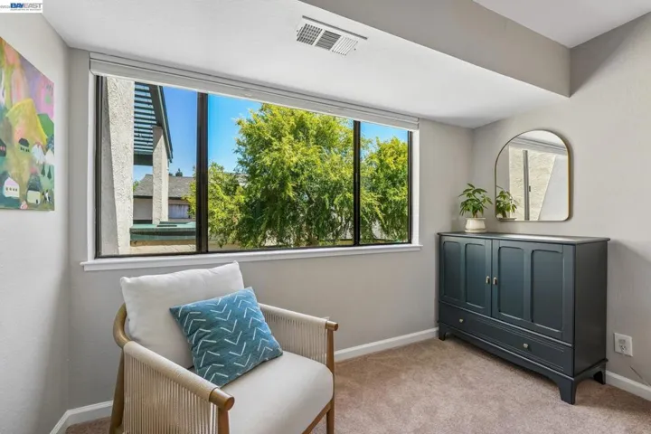 505 Lagunaria Ln, Alameda, California 94502