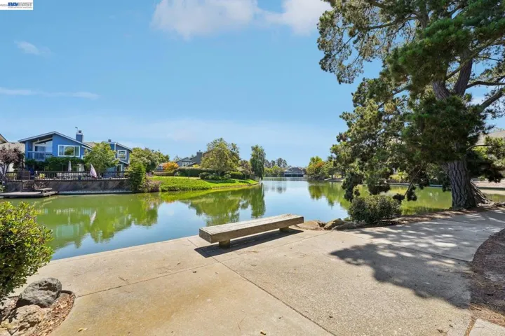 505 Lagunaria Ln, Alameda, California 94502