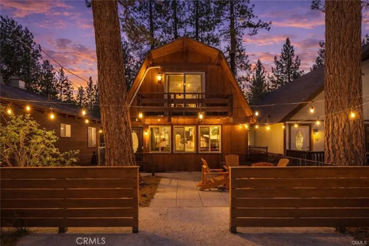 1104 Robinhood, Big Bear City, California 92314