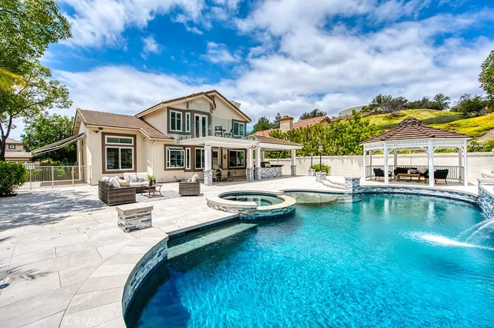 4 Field Point, Rancho Santa Margarita, California 92679