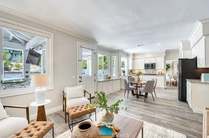 4 Field Point, Rancho Santa Margarita, California 92679