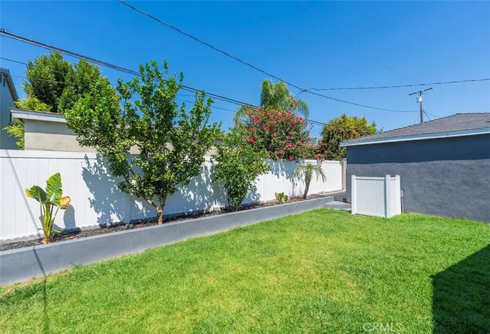 18417 Glenburn, Torrance, California 90504