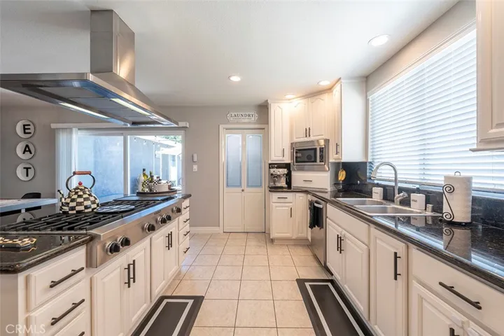 18417 Glenburn, Torrance, California 90504