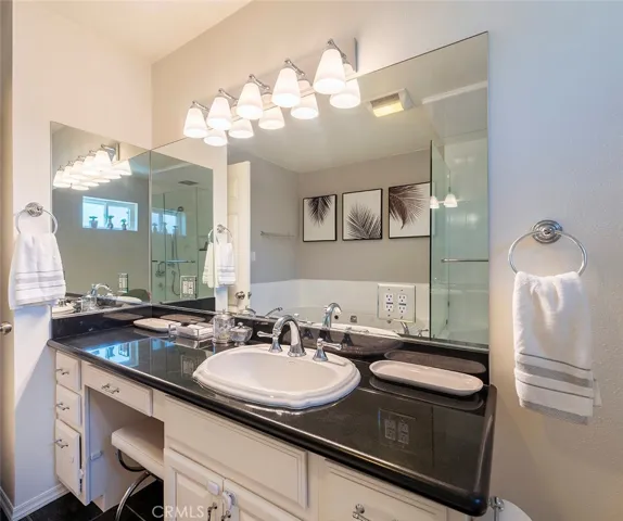 18417 Glenburn, Torrance, California 90504